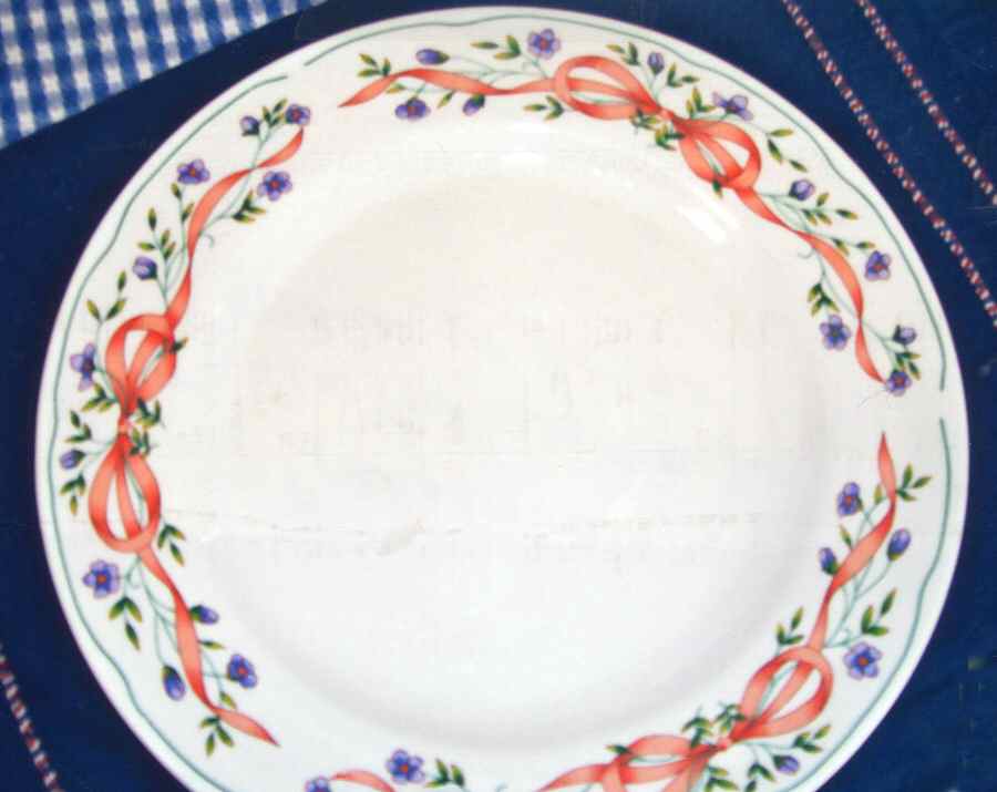 Carolyn Dinner Plate by Tabletops Unlimited-1