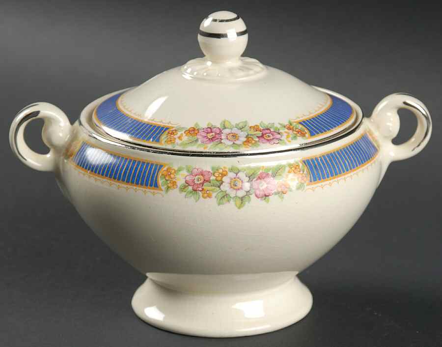 TST947 Sugar Bowl & Lid by Taylor, Smith & Taylor (Ts&T)-1