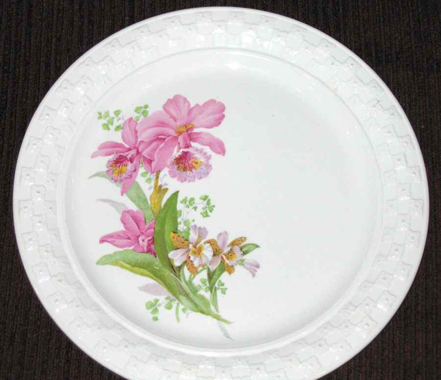 TST950 Luncheon Plate by Taylor, Smith & Taylor (Ts&T)-1