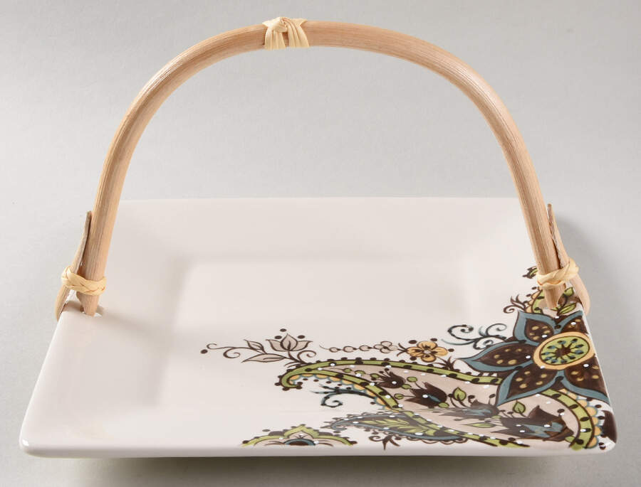 Misto Angela 5 3/8"-5 5/8" Bamboo Handled Serving Plate  HC by Tabletops Unlimited-1