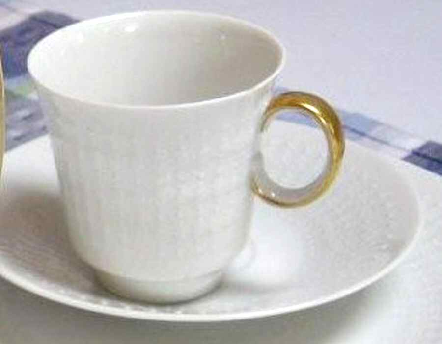 6010 Footed Demitasse Cup & Saucer Set by Tirschenreuth-1