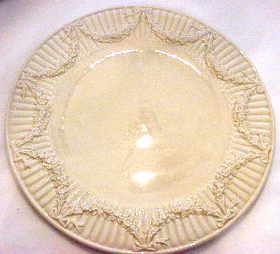 Cream Garland Service Plate (Charger) by Tiffany-1