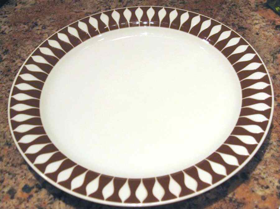 THO438 Dessert/Pie Plate by Thomas-1