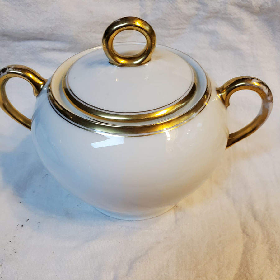 228 Sugar Bowl & Lid by Thomas-1