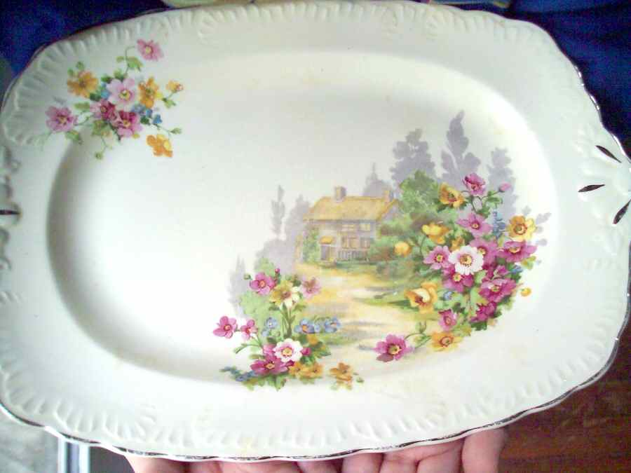 TST968 11" Oval Serving Platter by Taylor, Smith & Taylor (Ts&T)-1