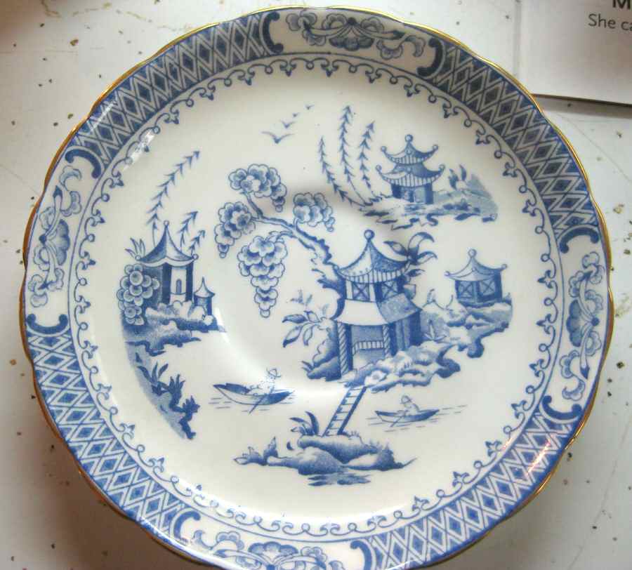 C9647 Saucer by Tuscan - Royal Tuscan-1
