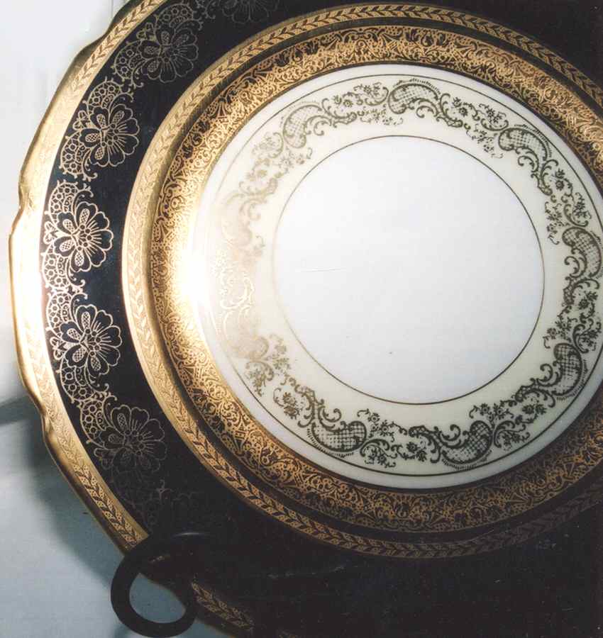 TRV681 Dinner Plate by Tressemanes & Vogt-1