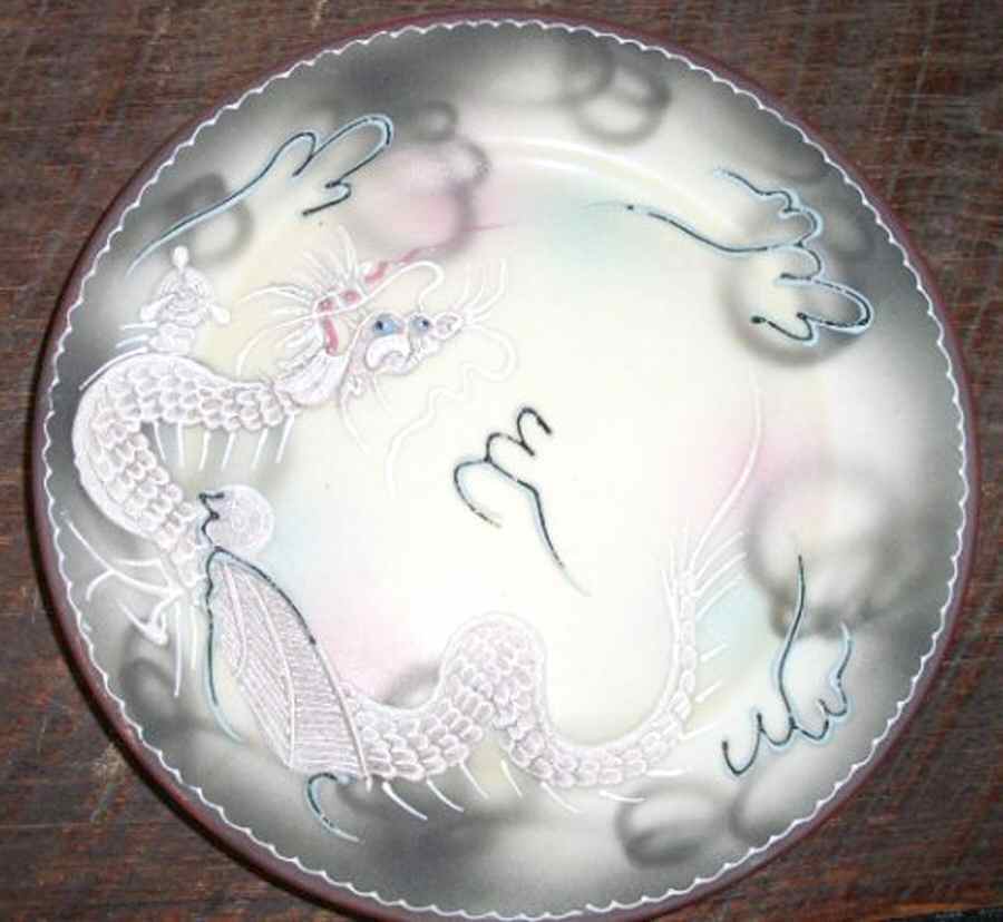 TKI56 Dinner Plate by Takito-1