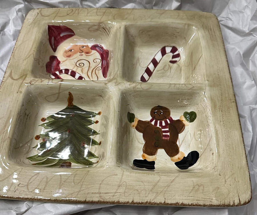 Old World Santa Divided 4-Part Square Platter by Tabletops Unlimited-1