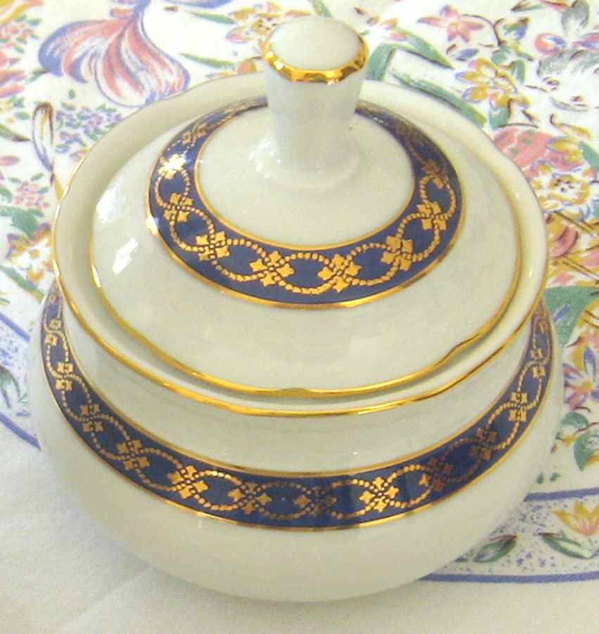 THU394 Sugar Bowl & Lid by Thun-1