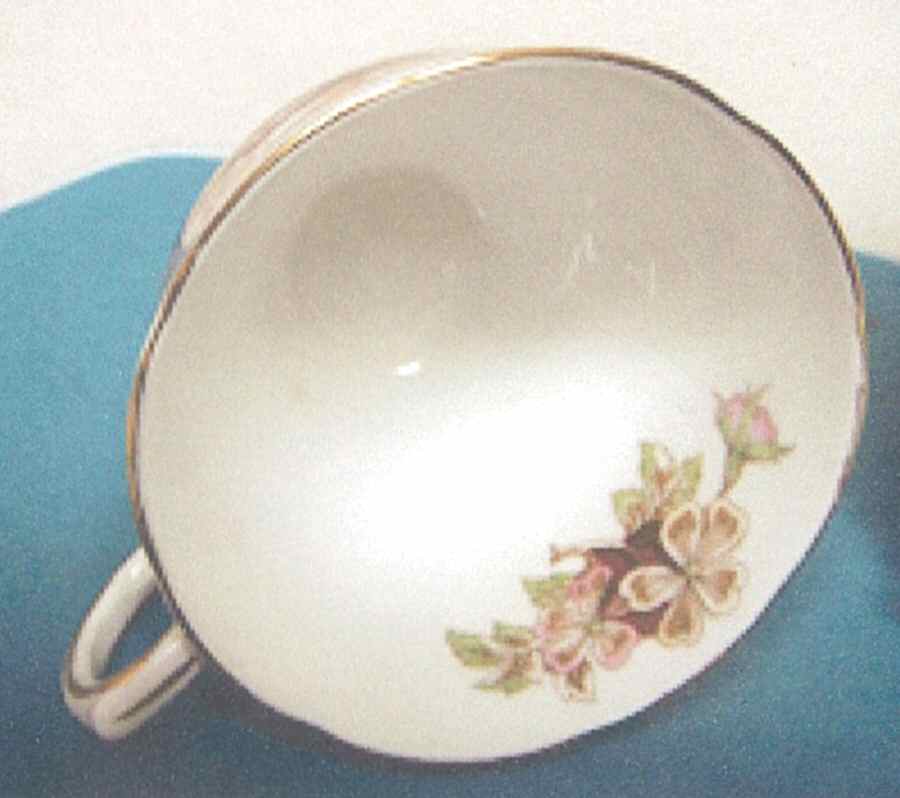Briar Rose Footed Cup by Tuscan - Royal Tuscan-1