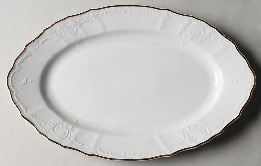 Royal Prague 13" Oval Serving Platter by Thun-1