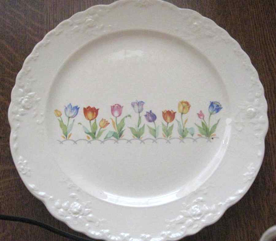 TST976 Dinner Plate by Taylor, Smith & Taylor (Ts&T)-1