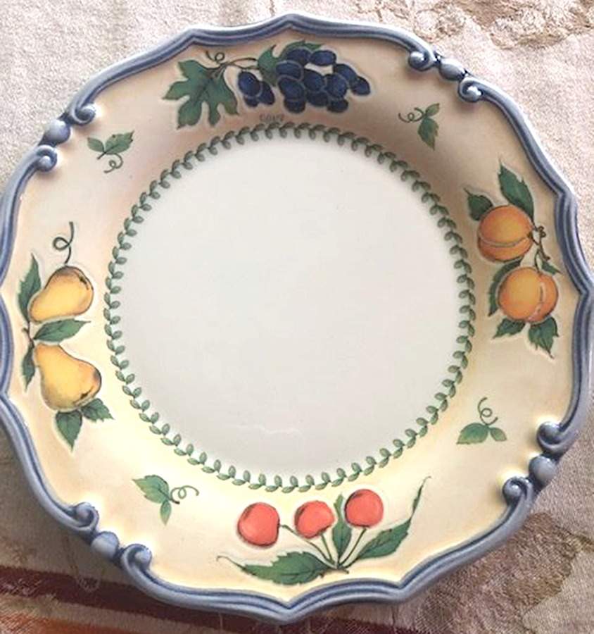 Daphne Dinner Plate by Tiffani-1