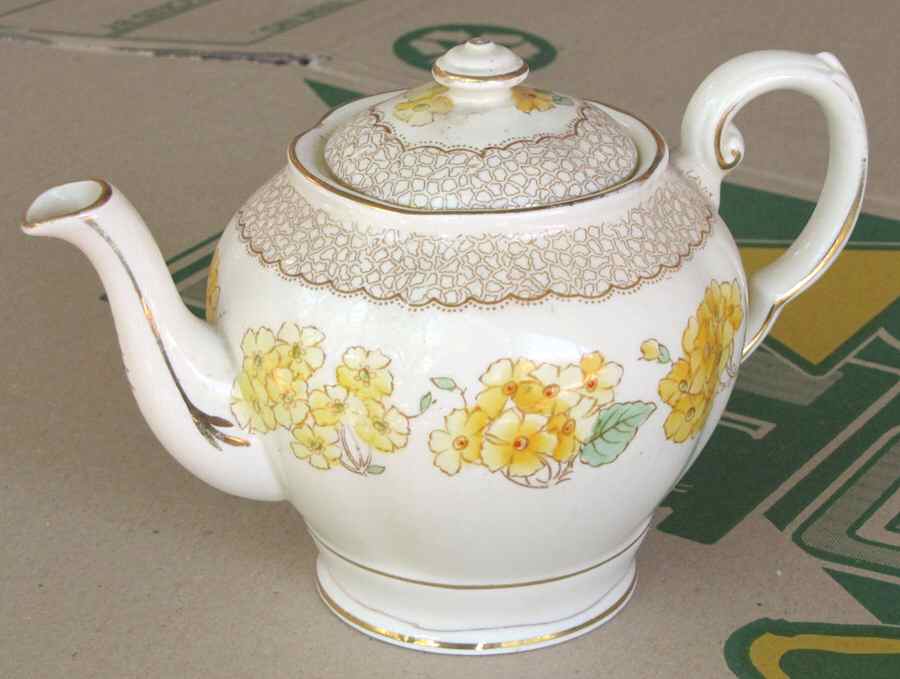TUS153 Teapot & Lid by Tuscan - Royal Tuscan-1