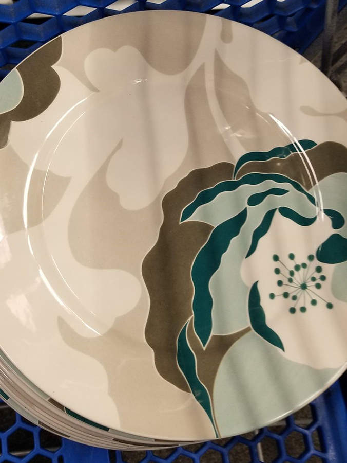 Misto Blue Dahlia Dinner Plate by Tabletops Unlimited-1