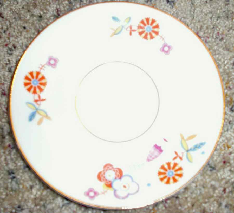4036 Saucer by Thomas-1