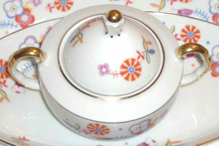 4036 Sugar Bowl & Lid by Thomas-1