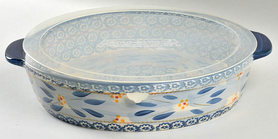 Old World Blue 3 Qt Round Baker & Plastic Lid for Baker & Ramekins Set (Chip & Dip) by Temp-Tations-1