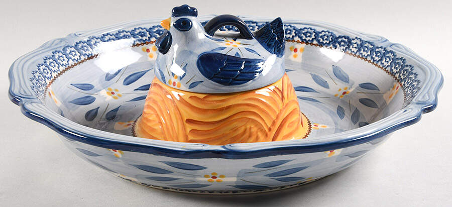 Old World Blue Chip & Dip with Lid by Temp-Tations-1