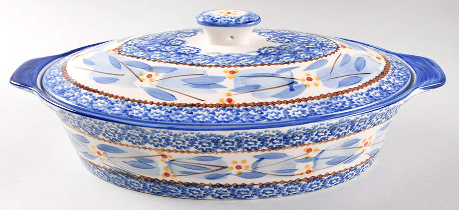 Old World Blue 2 Quart Oval Covered Casserole by Temp-Tations-1