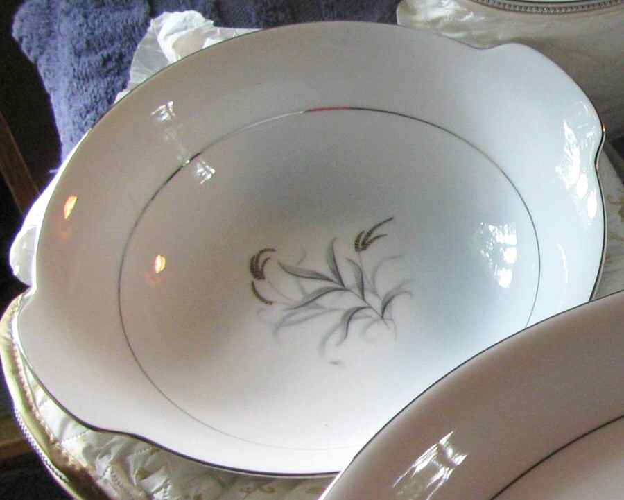 Harvest 9" Round Vegetable Bowl by Three Castle-1