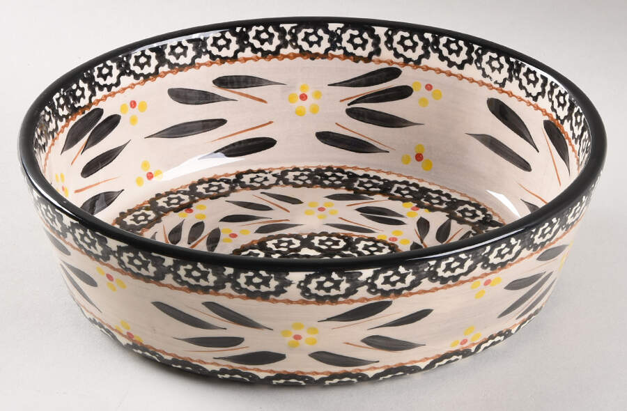 Old World Black Figural Oval Baker No Lid by Temp-Tations-1