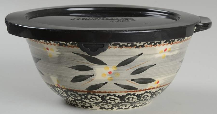 Old World Black 7" Mixing Bowl & Plastic Lid by Temp-Tations-1