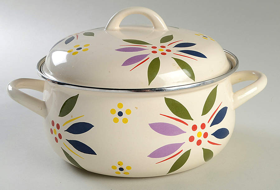 Old World Confetti 4 Quart Metal Covered Casserole by Temp-Tations-1