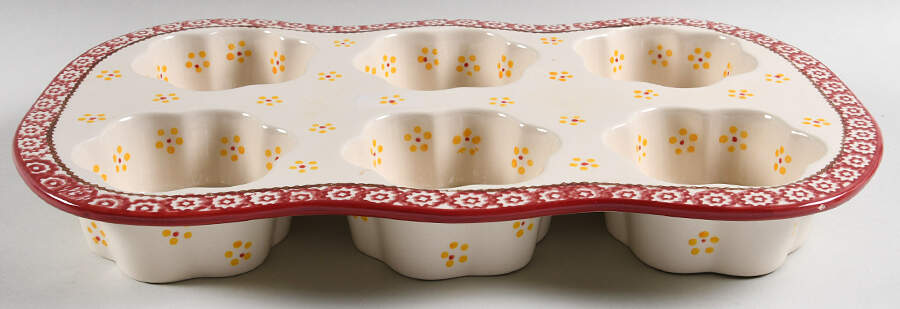 Old World Cranberry Muffin Pan (Holds 6 Muffins) by Temp-Tations-1