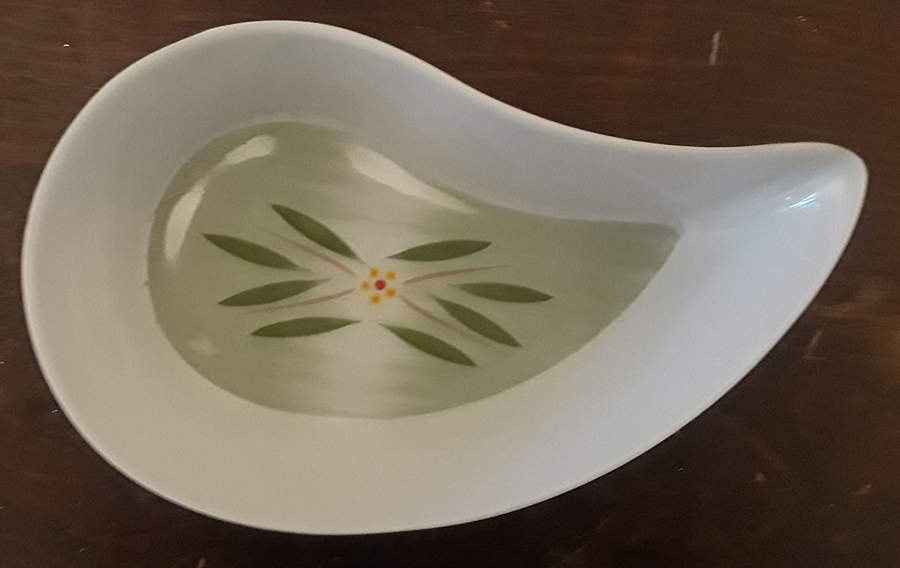 Old World Green 7" Melamine Petal Bowl by Temp-Tations-1