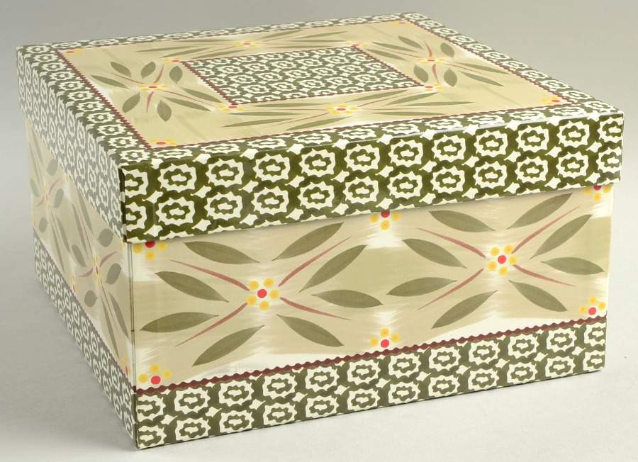 Old World Green Gift Box & Lid by Temp-Tations-1