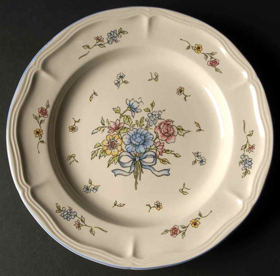 TAU62 Dinner Plate by Tabletops Unlimited-1