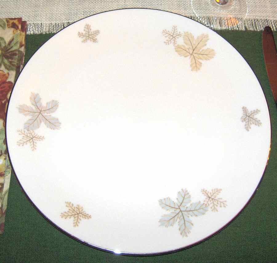 TRI15 Dinner Plate by Triomphe-1