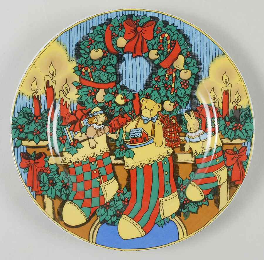 Christmas Memories Salad Plate by Trisa-1