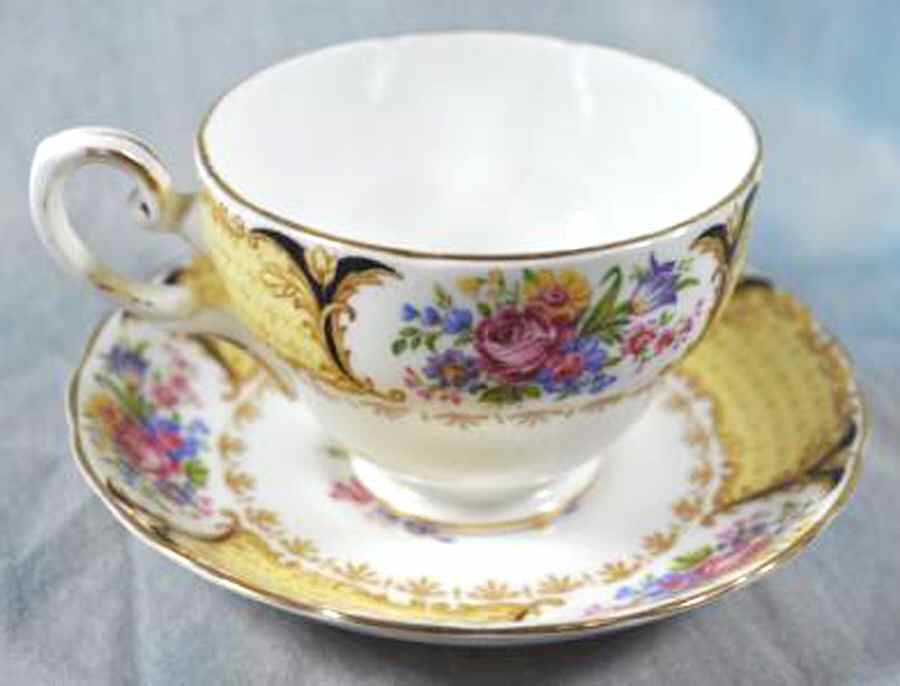 C9393 Footed Cup & Saucer Set by Tuscan - Royal Tuscan-1