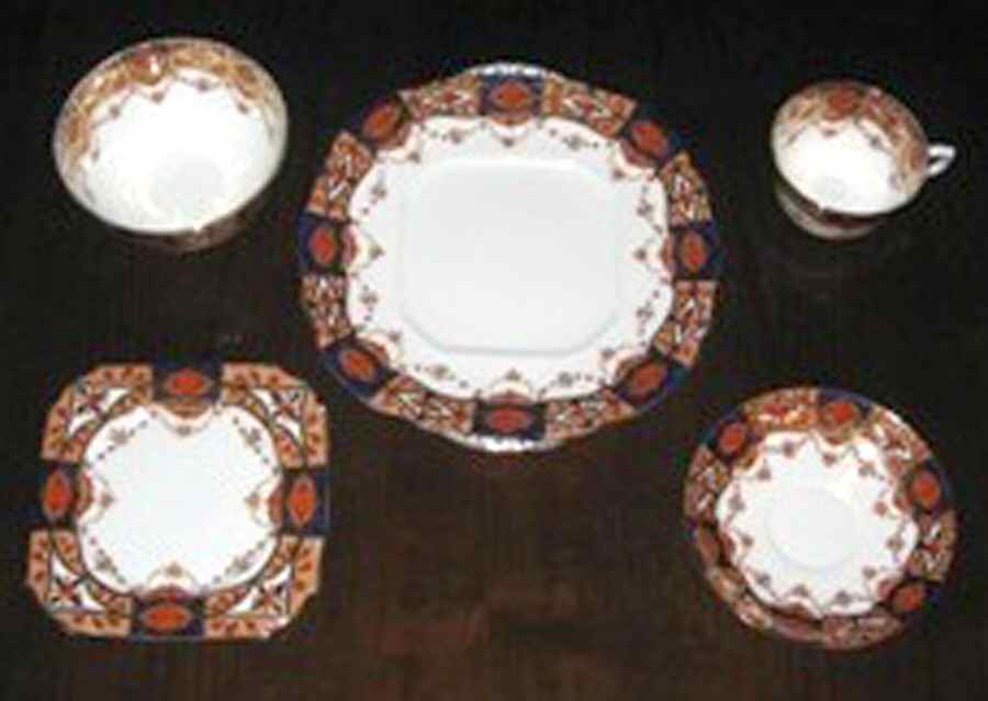 5293 Handled Cake Plate by Taylor & Kent-1