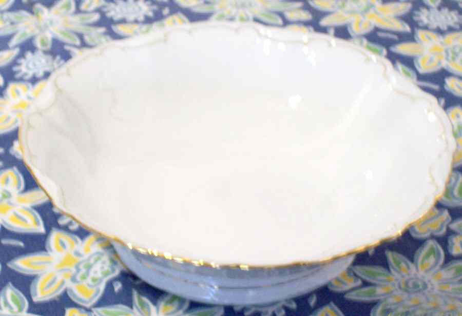 THU425 10" Round Vegetable Bowl by Thun-1