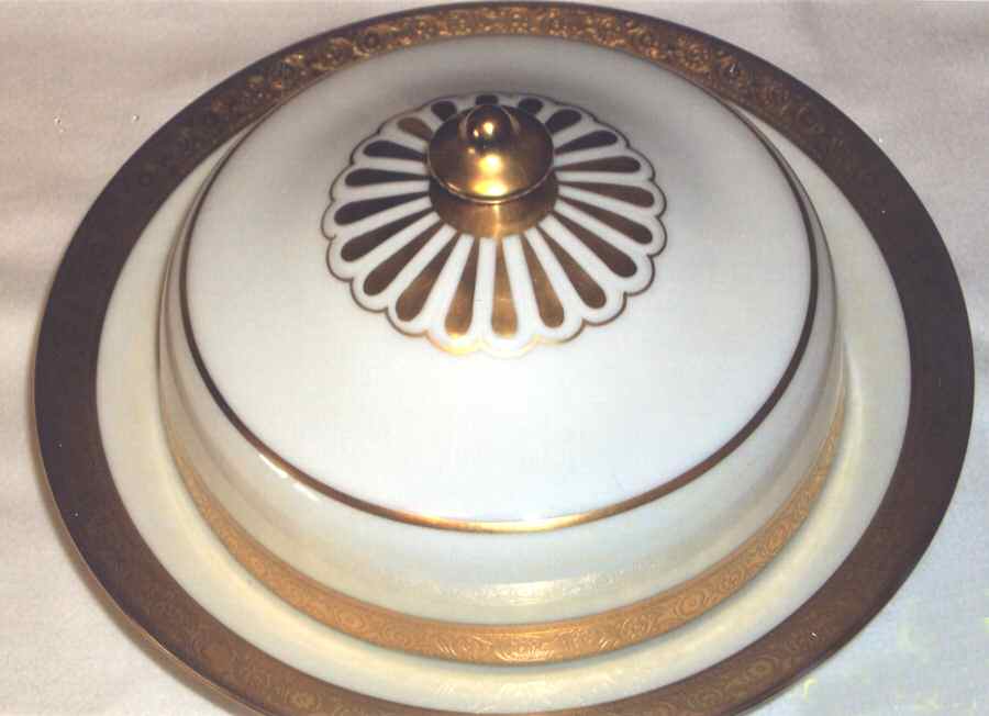 THO485 Round Covered Butter by Thomas-1