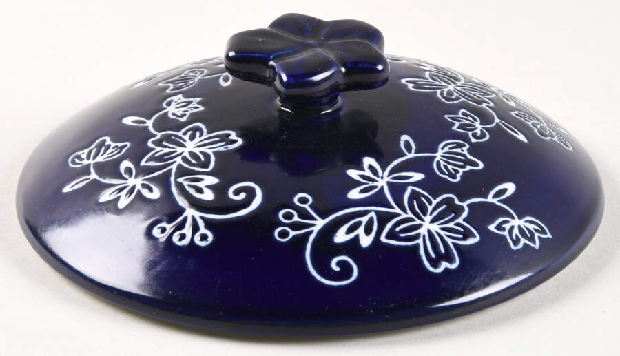 Floral Lace-Blue Lid for 1 Qt Round Casserole by Temp-Tations-1