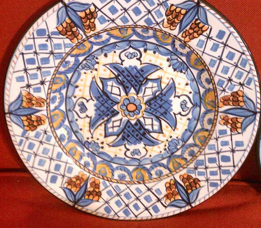 Pompeii Dinner Plate by Tabletops Unlimited-1