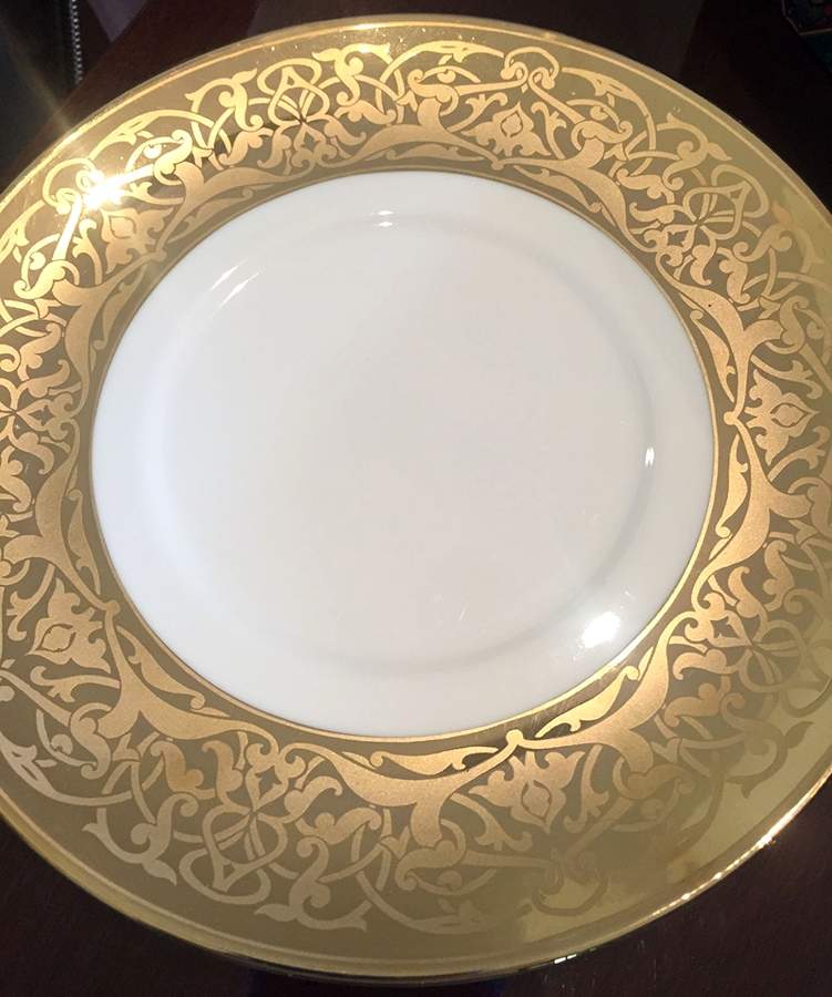 Damask Salad Plate by Thomas Goode-1