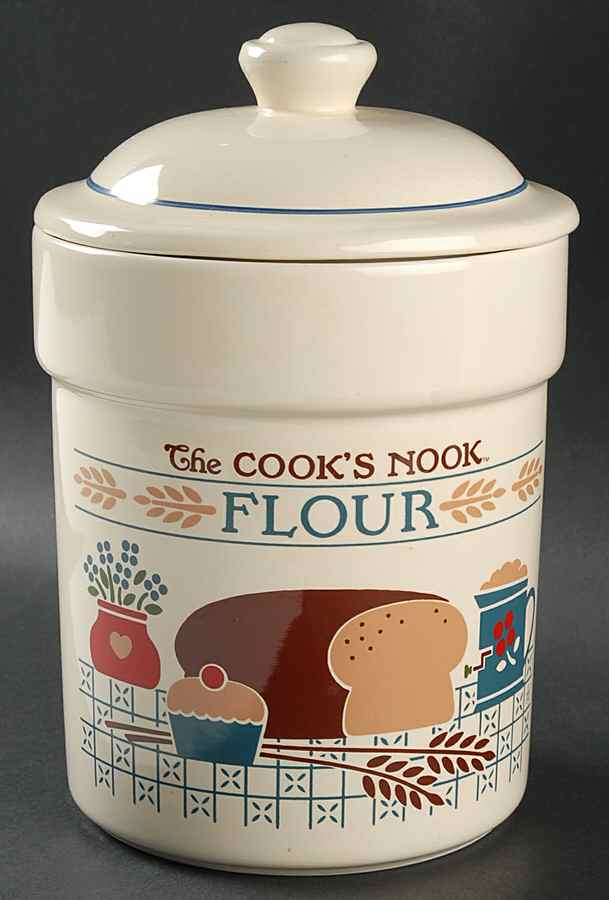 Cook's Nook Flour Canister & Lid by Treasure Craft-1