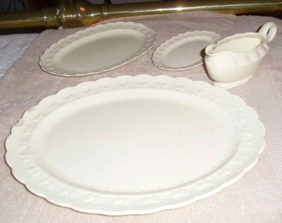 Garland Cream 16" Oval Serving Platter by Taylor, Smith & Taylor (Ts&T)-1