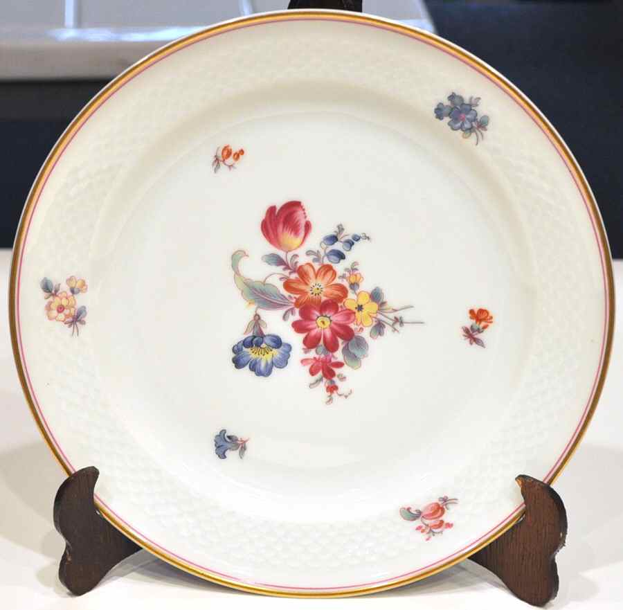 7219 Dinner Plate by Thomas-1