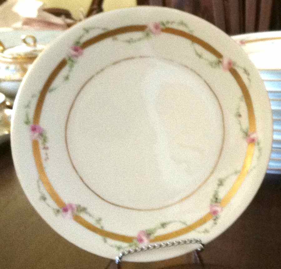 TRV728 Salad Plate by Tressemanes & Vogt-1