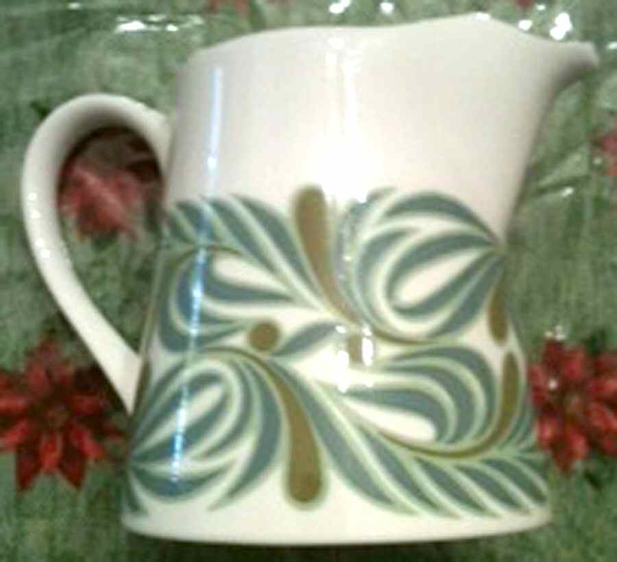 Savannah Creamer by Tuscan - Royal Tuscan-1