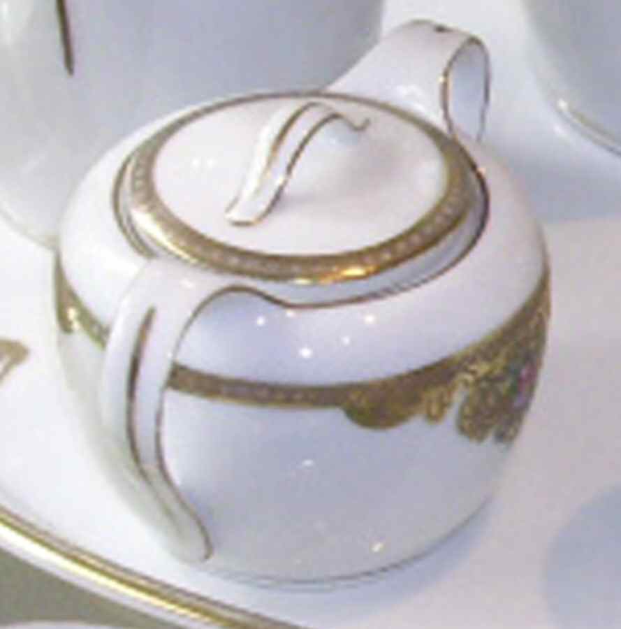 TIR607 Sugar Bowl & Lid by Tirschenreuth-1