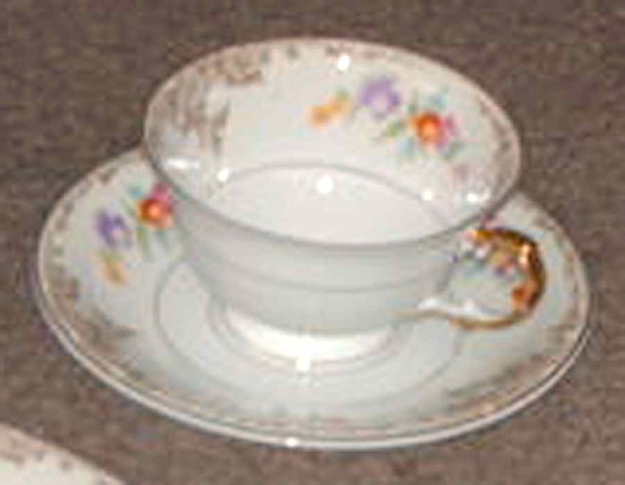 THU448 Footed Cup & Saucer Set by Thun-1