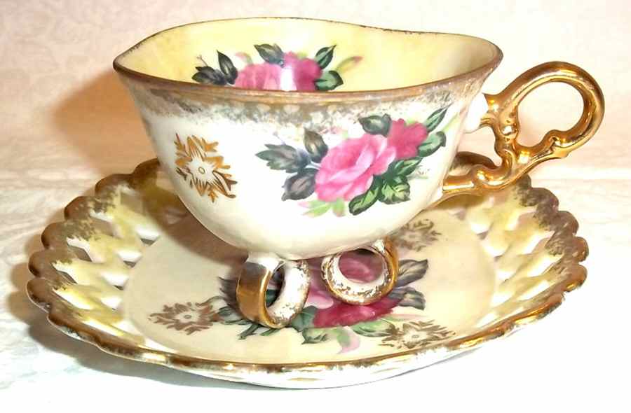 THA6 Footed Cup & Saucer Set by Thames-1